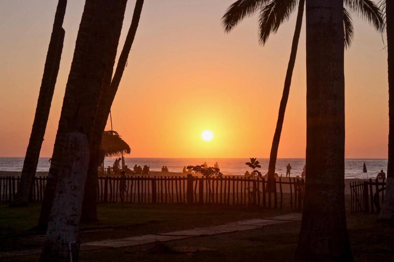 Hotel Ysuri San Pancho San Francisco  Bagian luar foto
