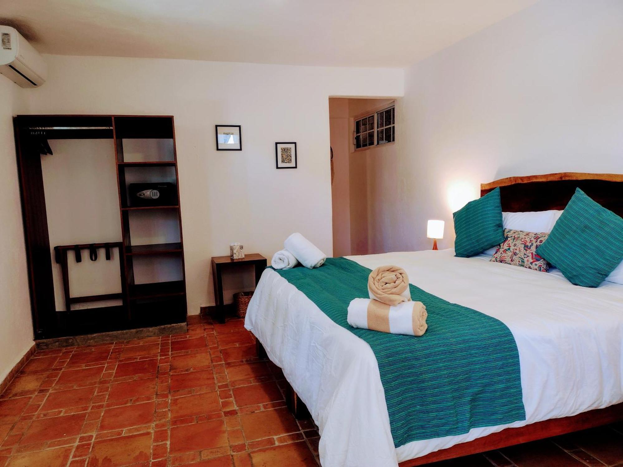 Hotel Ysuri San Pancho San Francisco  Bagian luar foto
